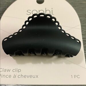 Sophi Black Claw Clip